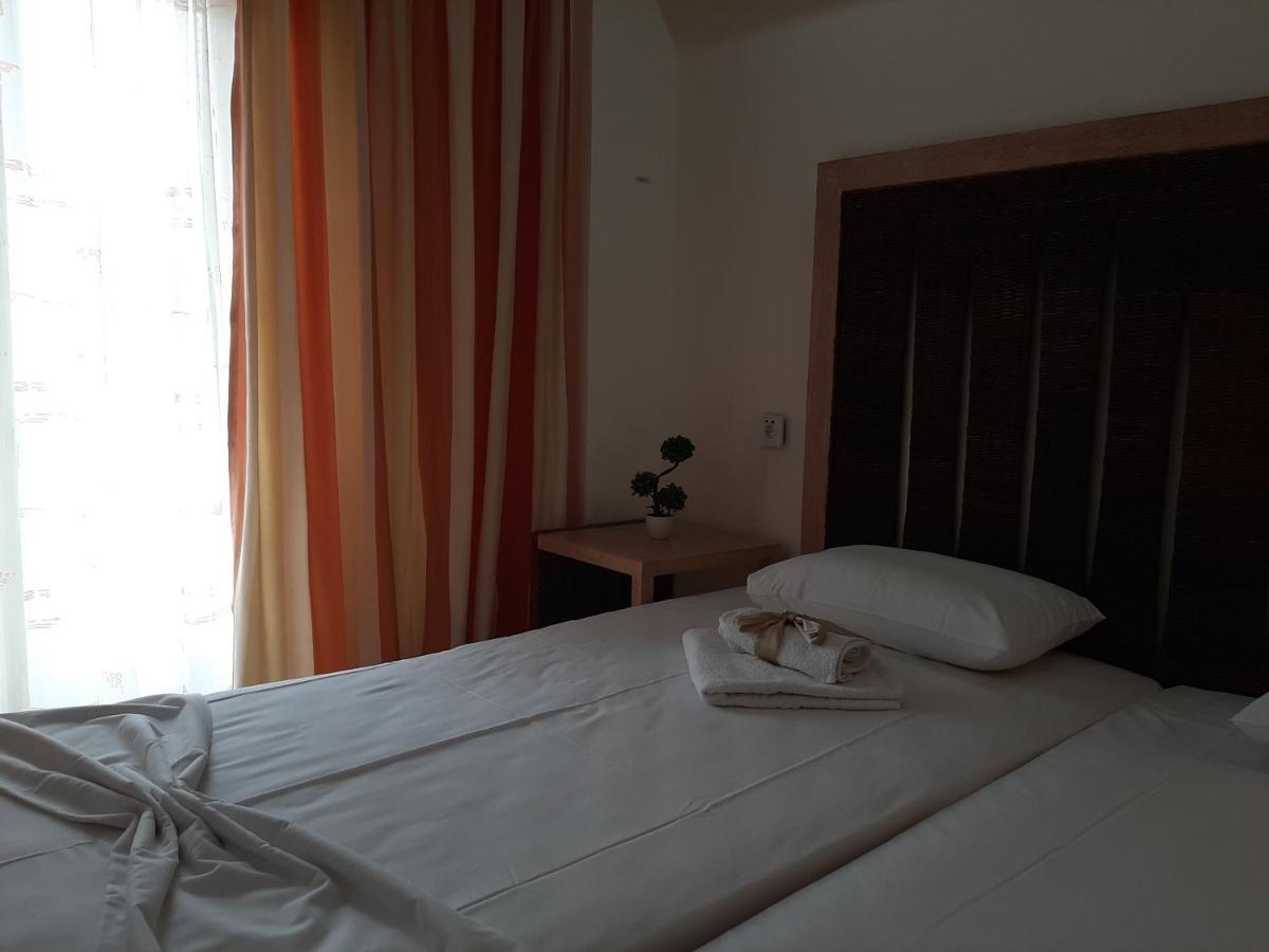 Gardenos Mamas Reas Apartmán *