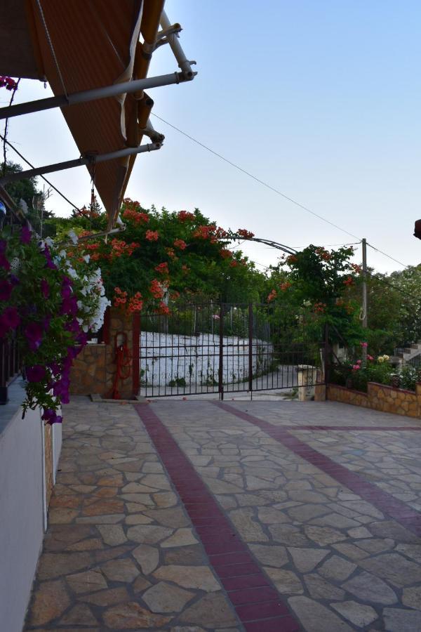 Apartmán Gardenos Mamas Reas *