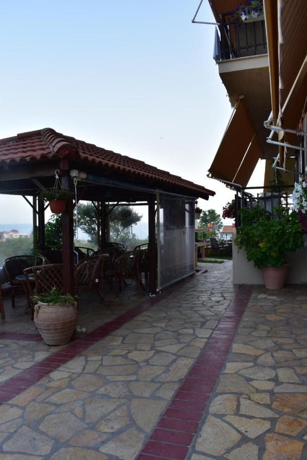 Apartment Gardenos Mamas Reas *